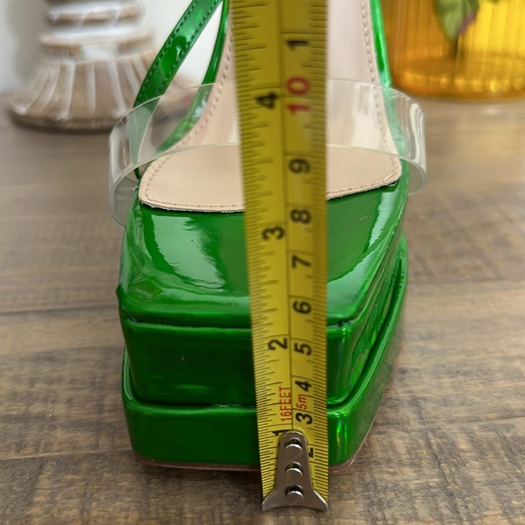 Vivianly Metallic Green Clear Toe Strap Platform Wide Heel Sandals - Picture 10 of 11